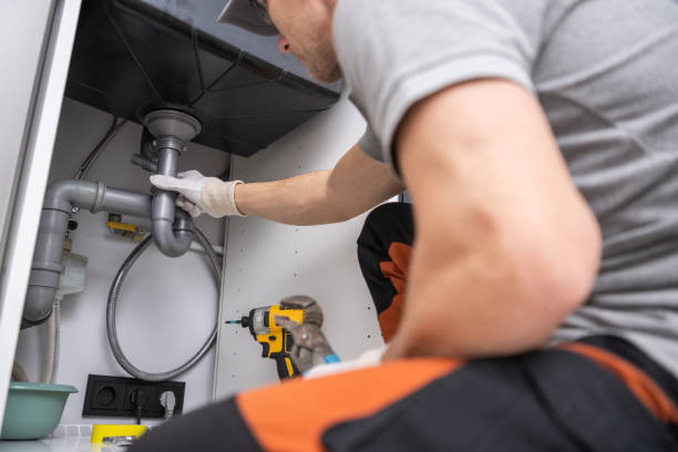 Best Drain Cleaning Services  in West Ishpeng, MI